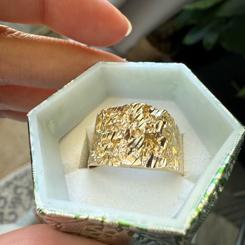 SOLD 🎊 SOLD 1 Hour SALE 🎉 14K Solid Gold Nugget Ring - Picture 1 of 7
